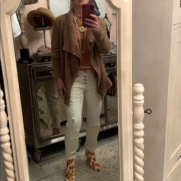 Cute Teddy/Cozy Cardigan - Picture 3 of 11